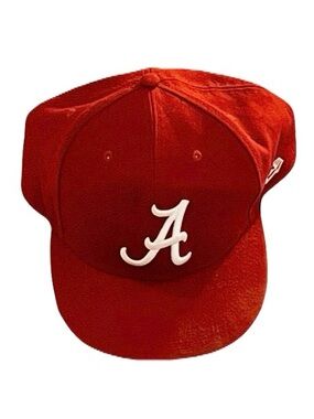 New Era University Of Alabama “Crimson Tide” Red Wool Fitted Hat, Size 8